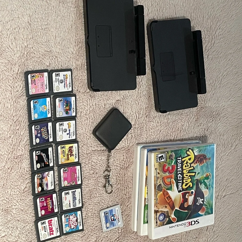 Nintendo 3Ds bundle Huge Lot!